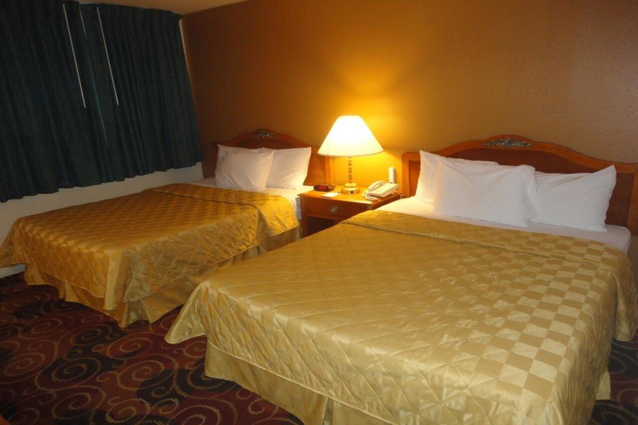 Americas Best Value Inn Santa Rosa, New Mexico Экстерьер фото